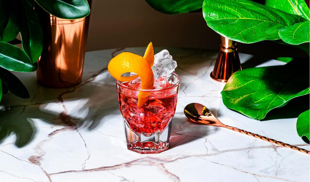 Tequila vs Mezcal flavor profiles