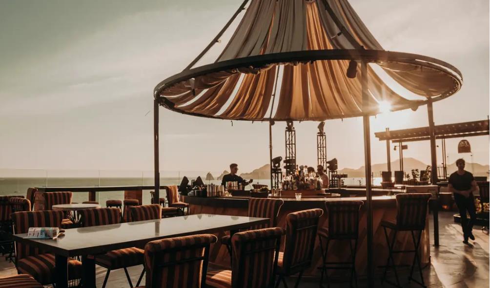 Luxurious Rooftop Restaurants Mexico