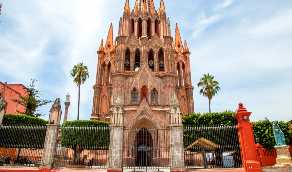Hidden coastal towns in Mexico for living