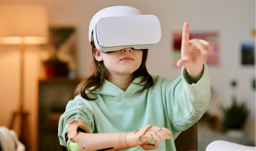 Ivorian youth access to immersive tech 