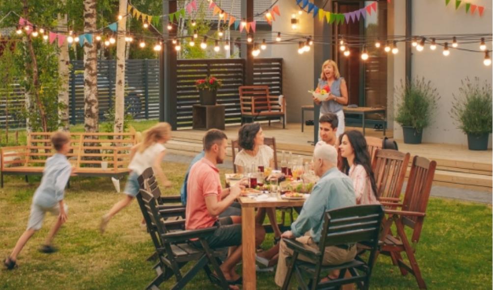 Mexico open-air lifestyle 