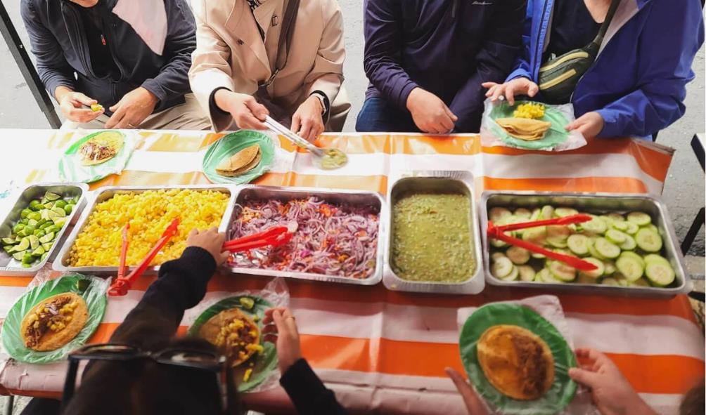 Healthy eating with street food 