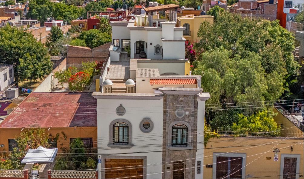 Why Mexico is hard to leave 