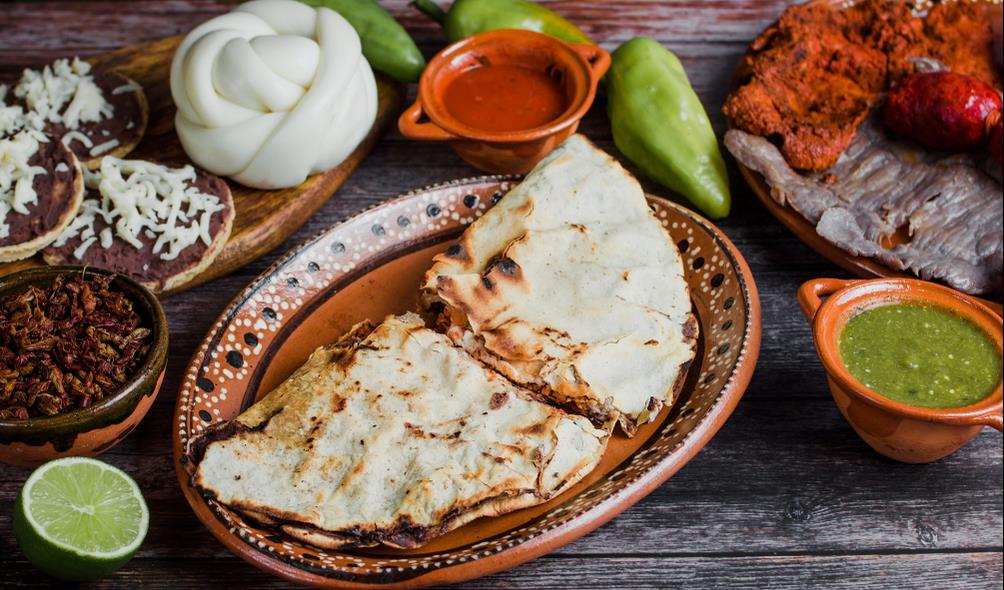 Mexican market culinary diversity 